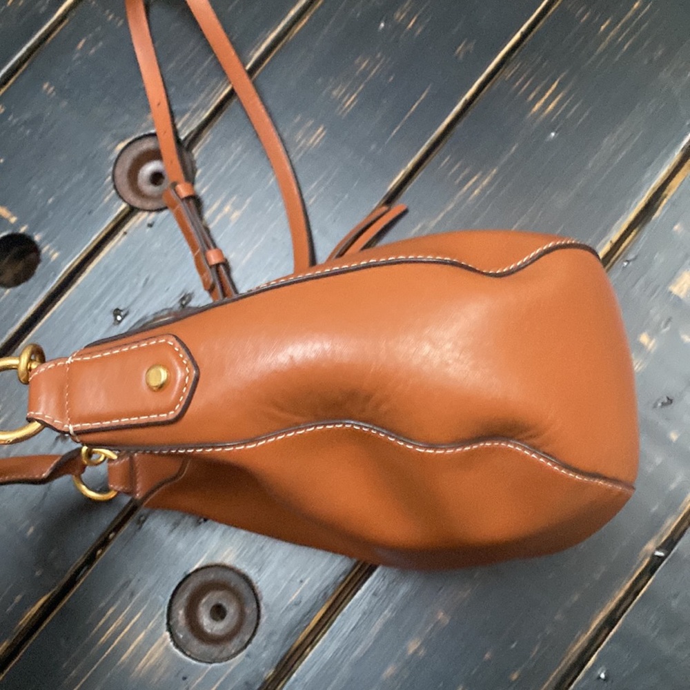Tory Burch MILLER METAL-LOGO MINI HOBO - Picture 11 of 17